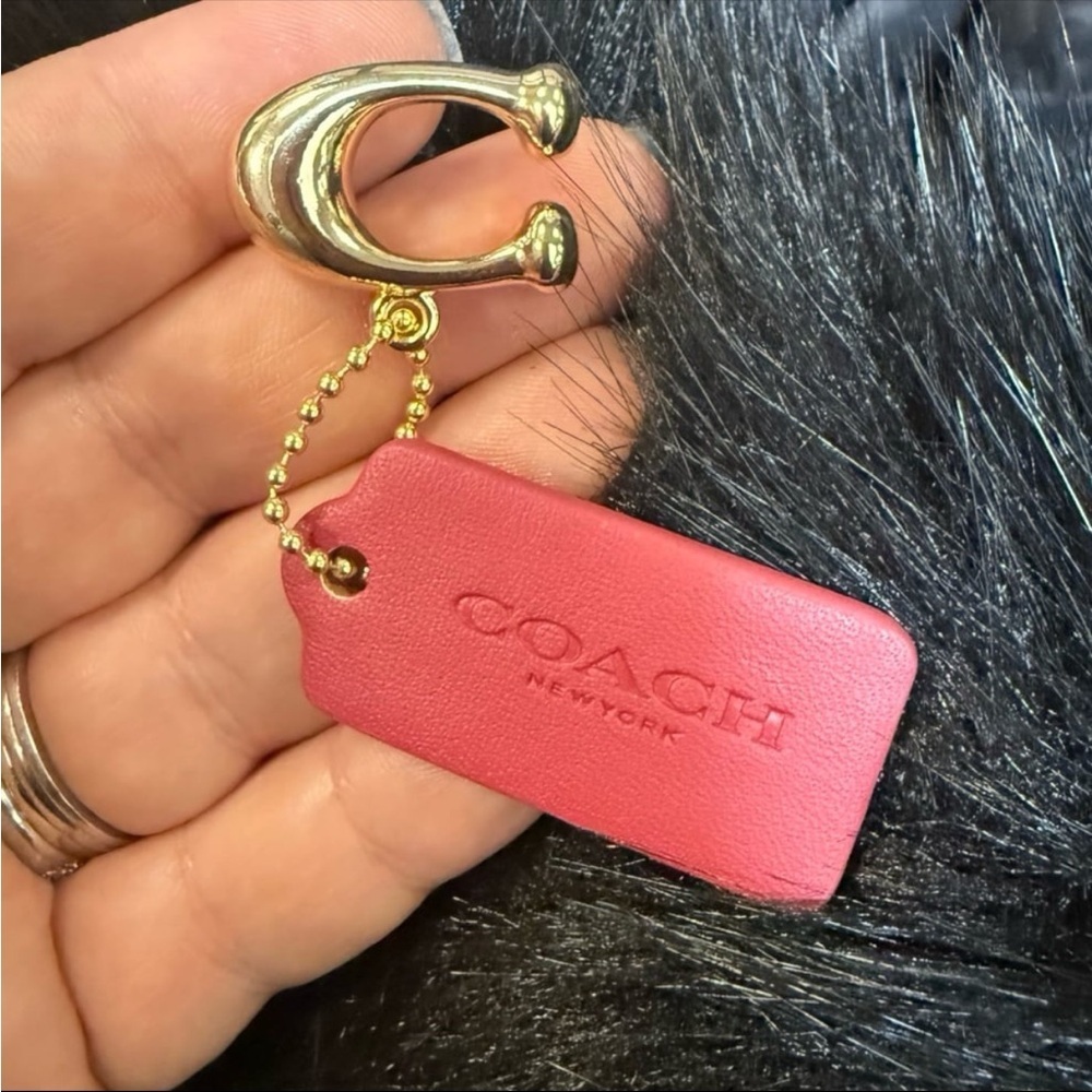 COACH “C” Charm Gold Tone Logo AND Leather Bag Tag with ball chain - Picture 3 of 8